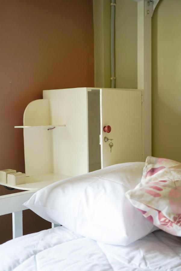 Bajo Bunkhouse Hostel Labuan Bajo Ngoại thất bức ảnh